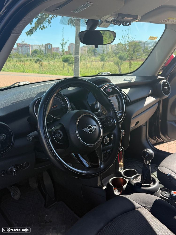 MINI 5 Portas One - 3