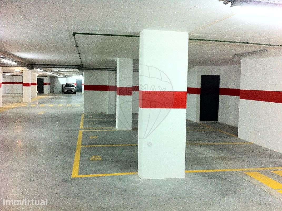 Garagem  para arrendamento - Grande imagem: 5/7