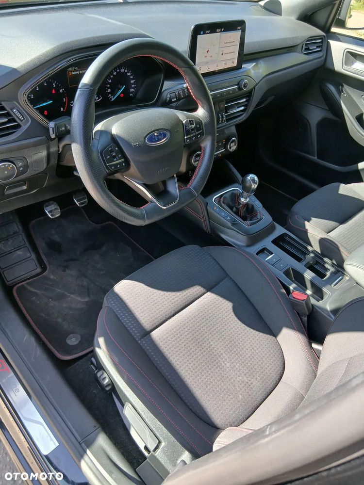 Ford Focus 1.0 EcoBoost Start-Stopp-System ST-LINE - 20