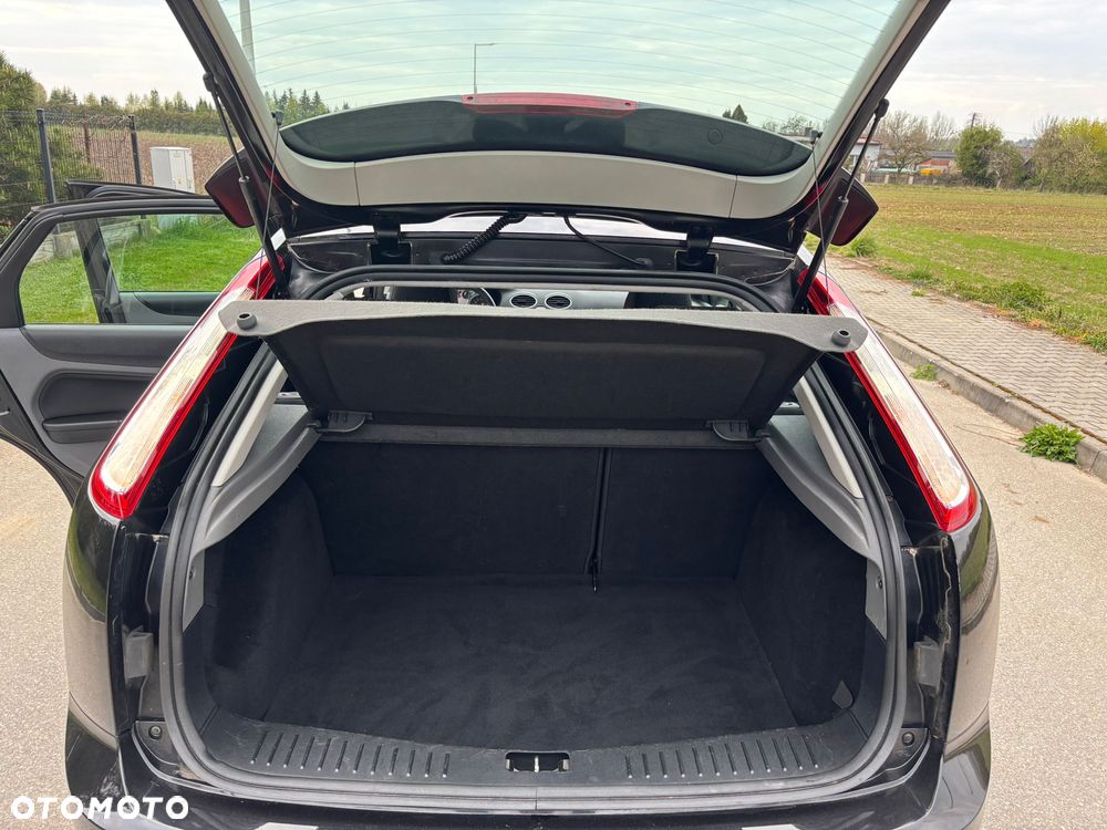 Ford Focus 1.6 Ti-VCT Black Magic - 24