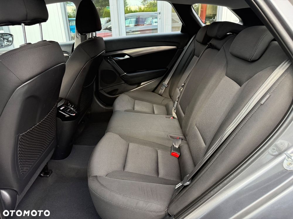 Hyundai i40 Kombi 1.7 CRDi Style - 8