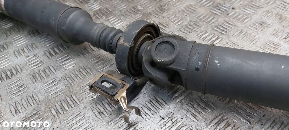 WAŁ NAPĘDOWY KOMPLETNY MERCEDES-BENZ CL203 C180 - 6