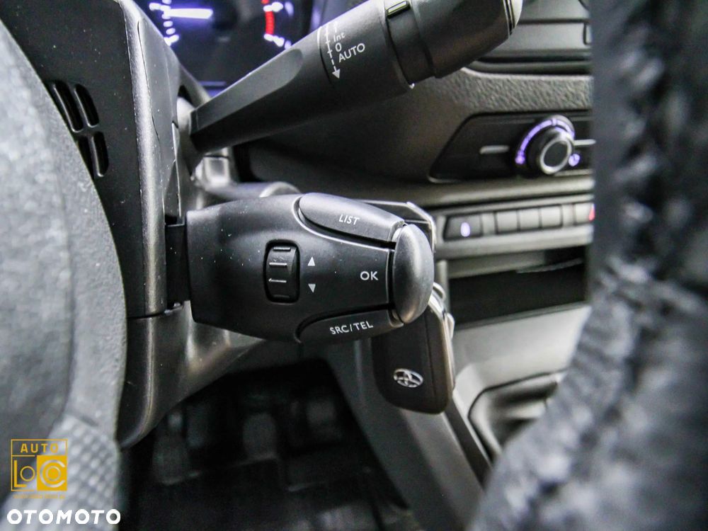Toyota PROACE BRYGADÓWKA 6 OSÓB - 24