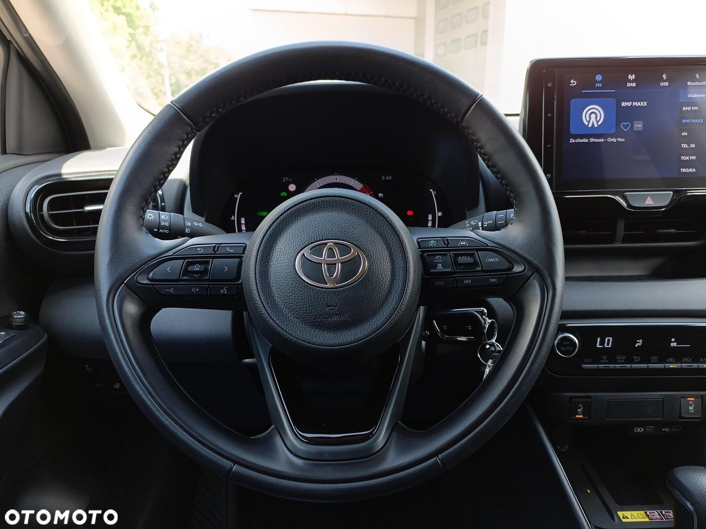 Toyota Yaris Hybrid 1.5 Style - 20