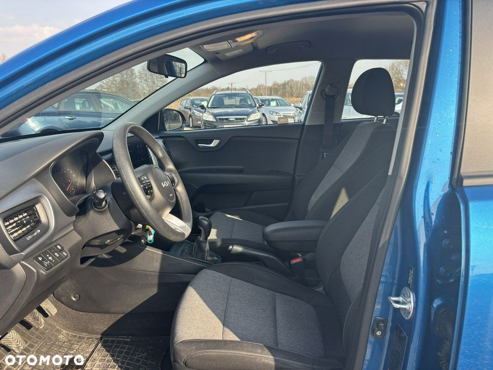 Kia Stonic - 19