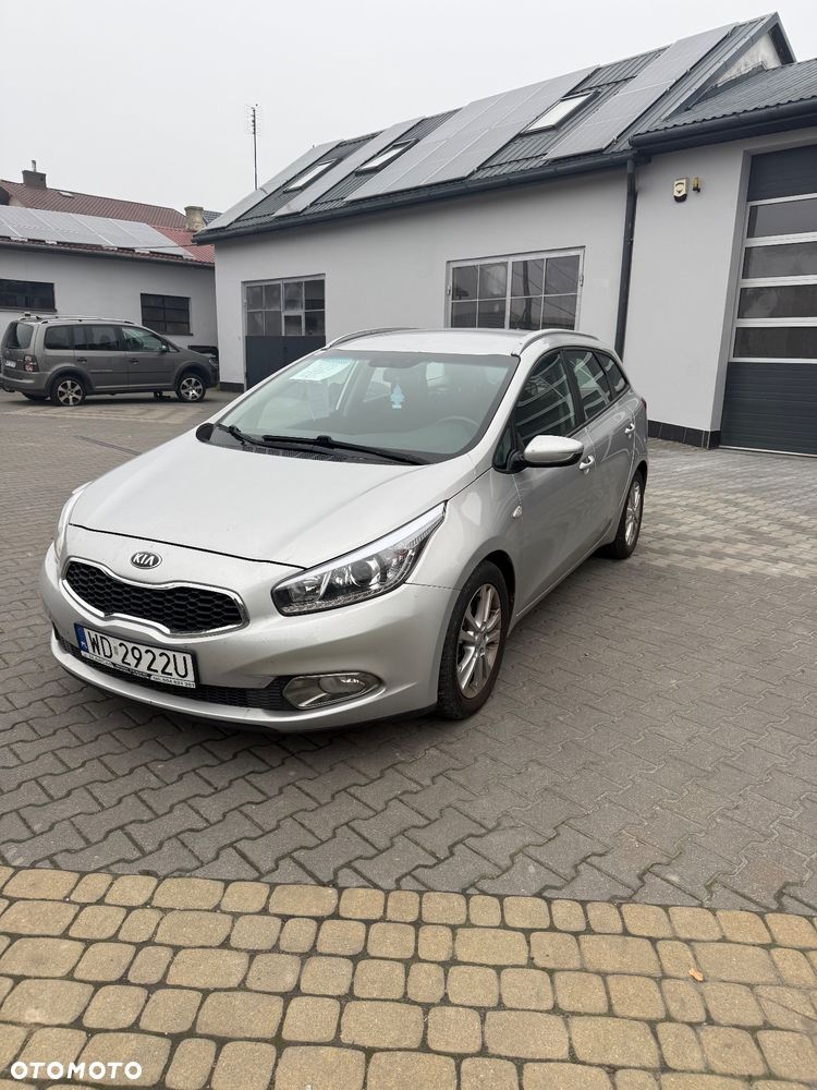 Kia Ceed - 1