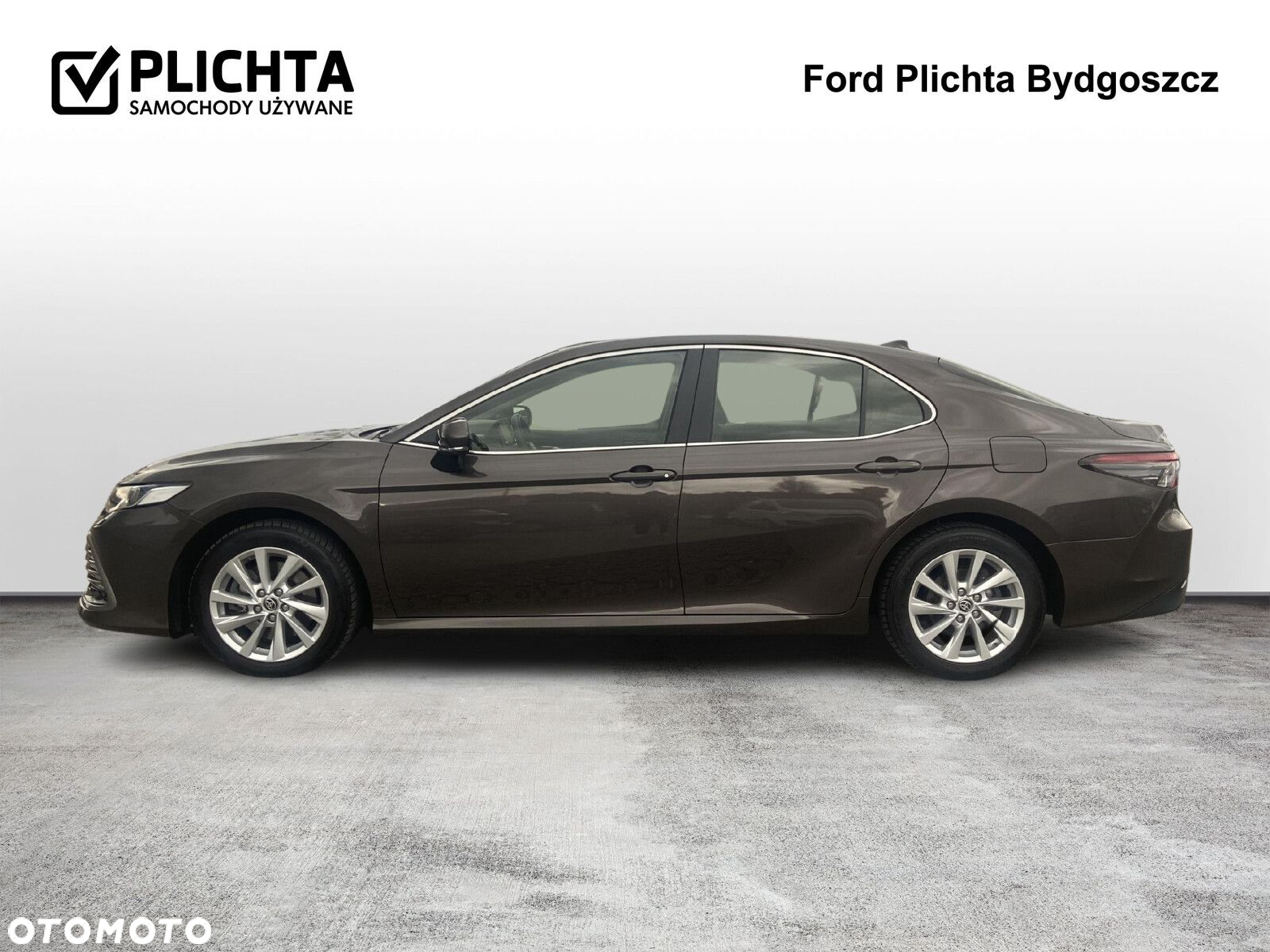 Toyota Camry 2.5 Hybrid Comfort CVT - 2