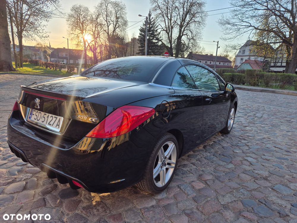 Peugeot 308 CC HDi FAP 163 Roland Garros - 4