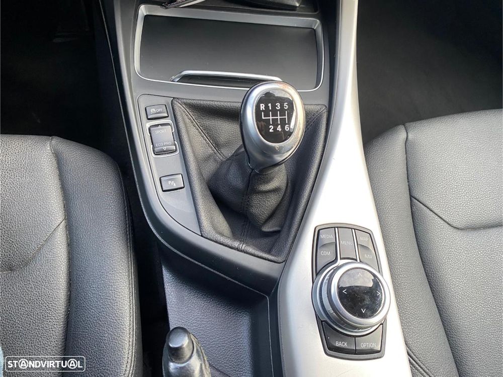 BMW 116 d EfficientDynamics Edition - 22