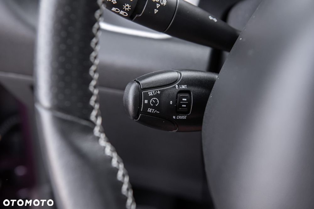 Citroën C3 Picasso 1.4i Exclusive - 19