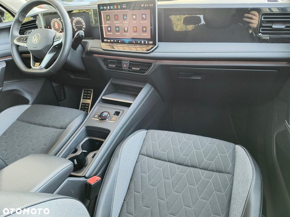 Volkswagen Tiguan - 18