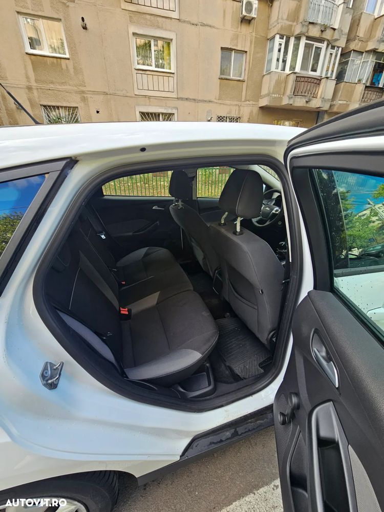 Ford Focus 1.0 EcoBoost Start Stop Trend - 9
