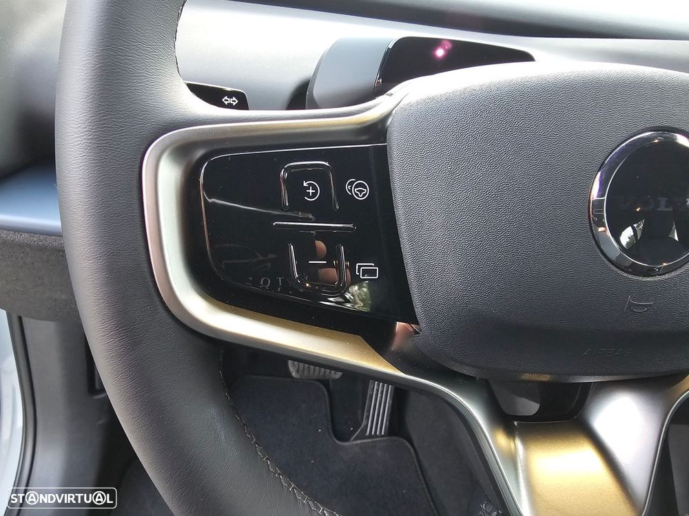 Volvo EX30 69 kWh Single Motor Extended Range Core - 37