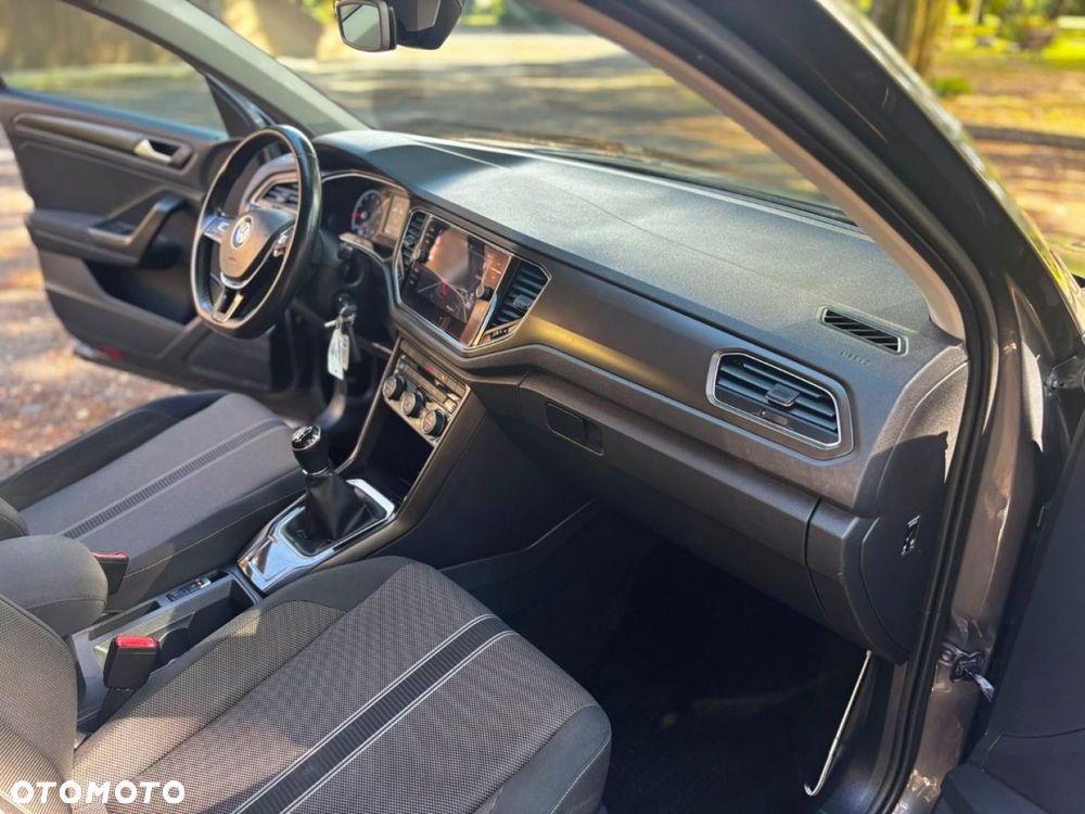 Volkswagen T-Roc 1.0 TSI - 23