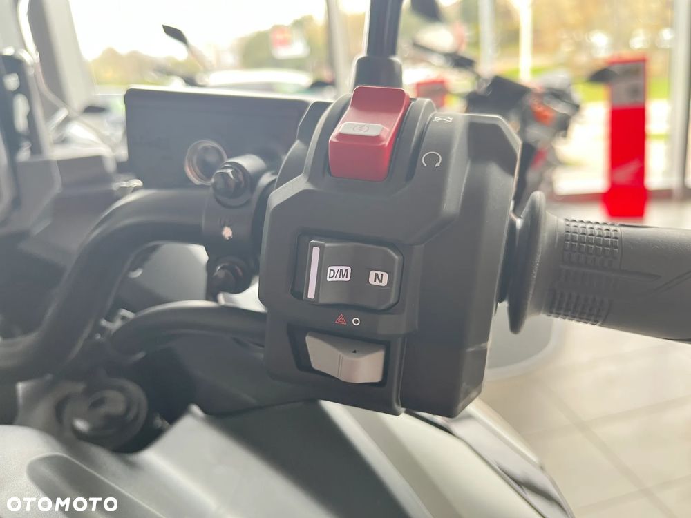 Honda NC - 28