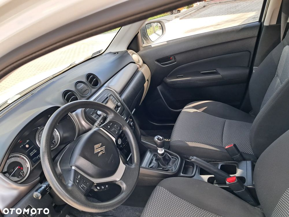 Suzuki Vitara - 15