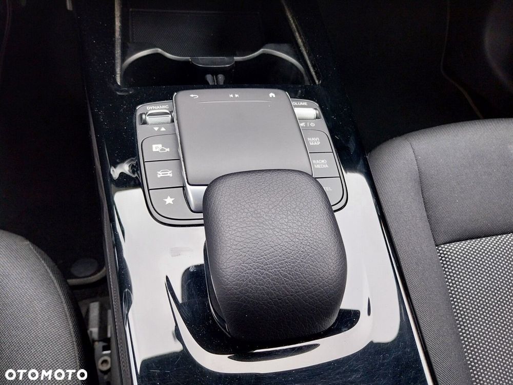 Mercedes-Benz CLA - 29