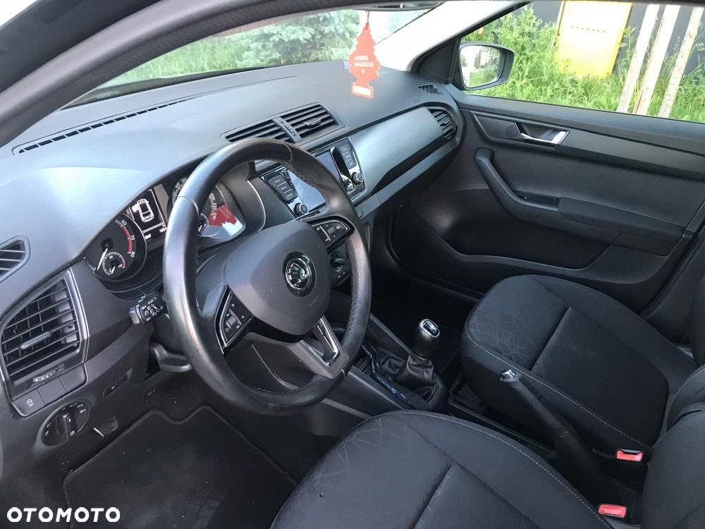 Skoda Fabia - 6