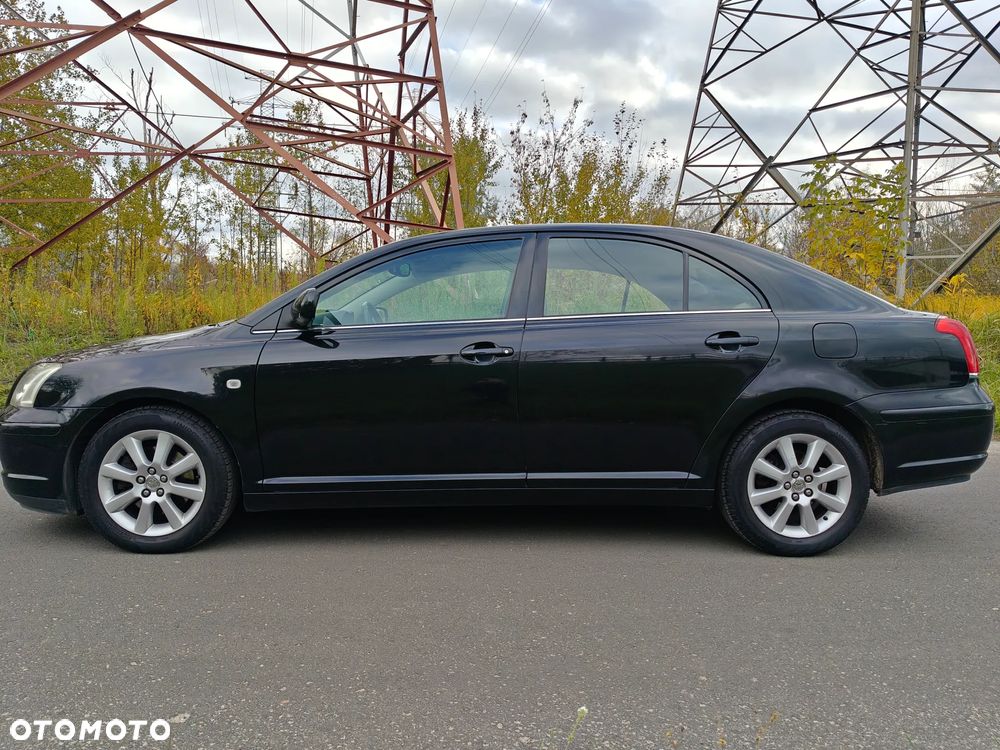 Toyota Avensis - 3