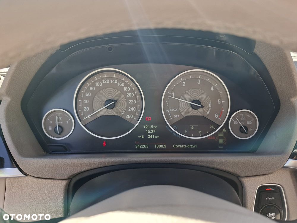 BMW Seria 3 320d - 15