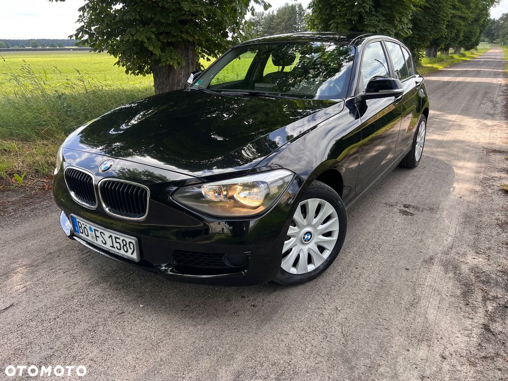 BMW Seria 1 114i - 1