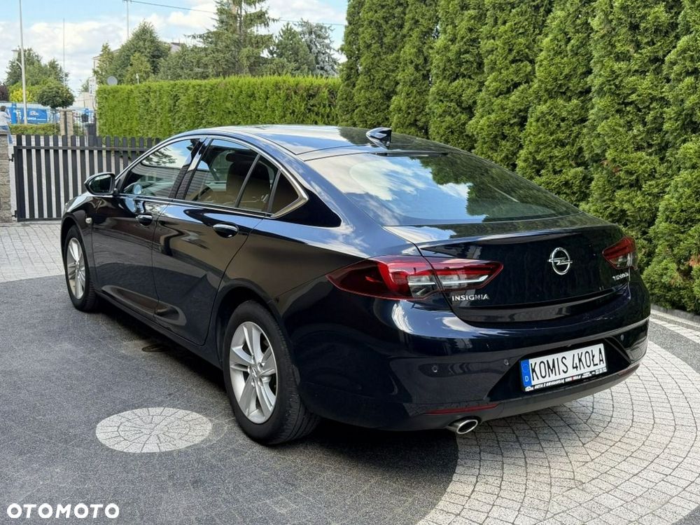 Opel Insignia - 4