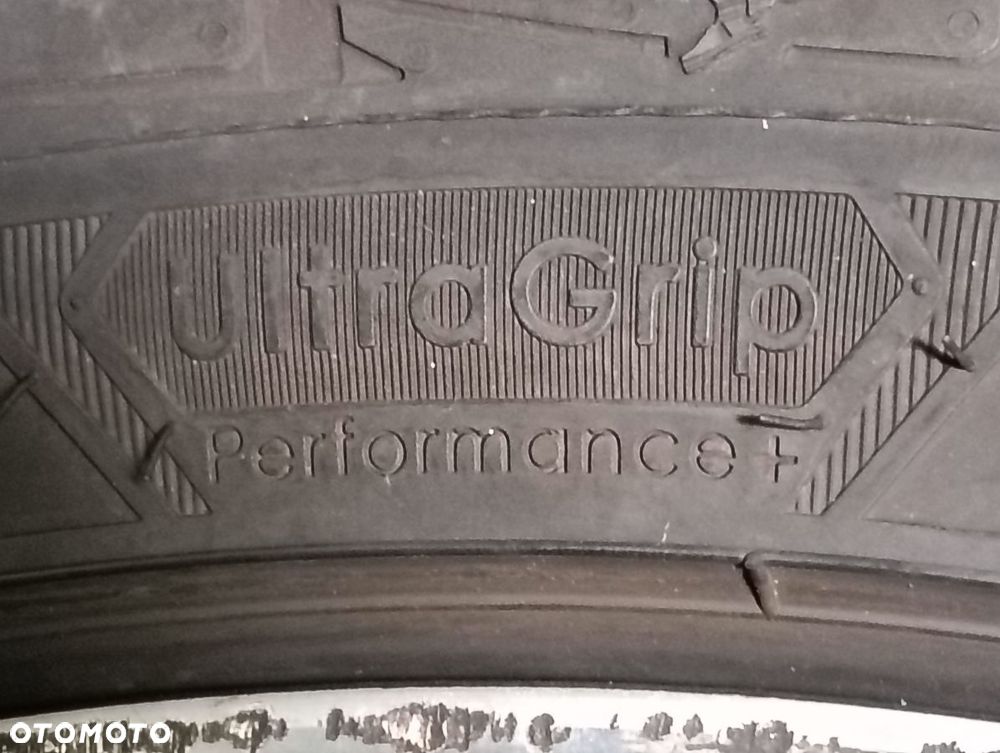 KIA STINGER 17-24r Koła z Oponami Zimowymi 255/35/19 GOODYAER 20/21r - 21
