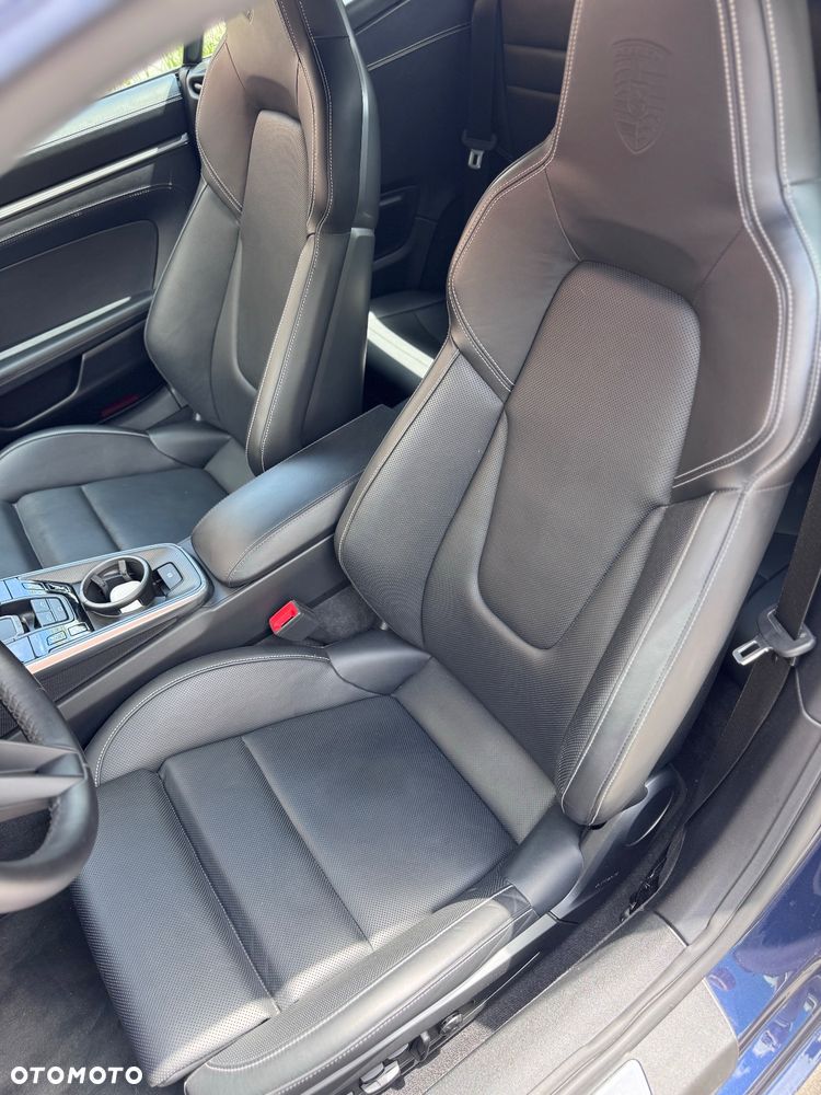 Porsche 911 Carrera 4S Cabrio - 17