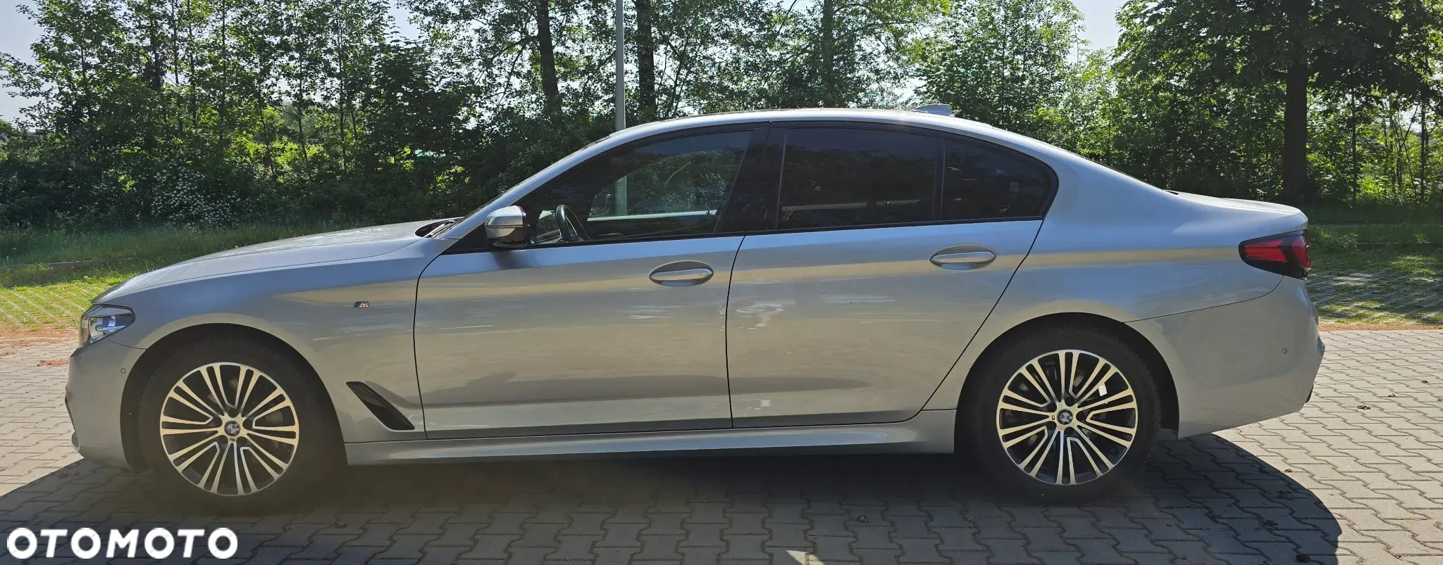 BMW Seria 5 530i xDrive - 6