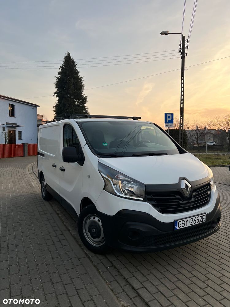 Renault Trafic - 2