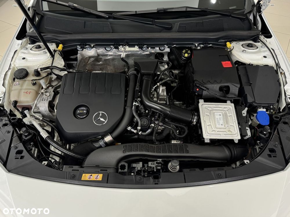 Mercedes-Benz CLA - 20