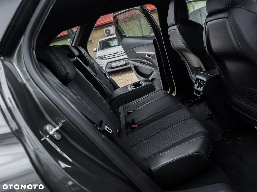 Peugeot 3008 BlueHDi 130 Stop & Start EAT8 Allure - 14