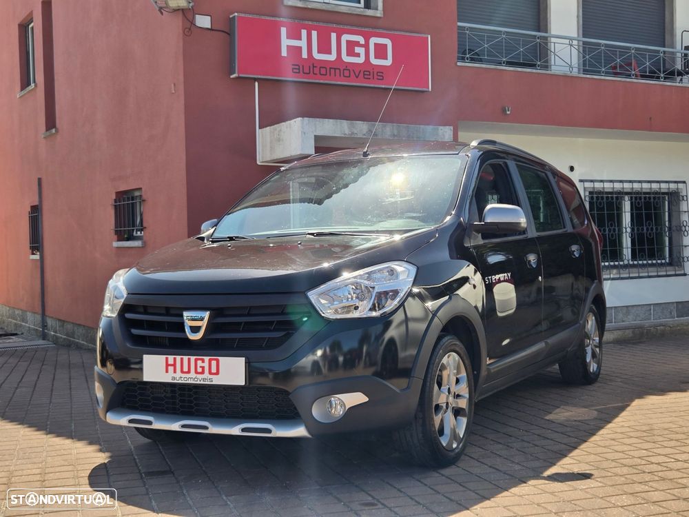 Dacia Lodgy 1.2 TCe Confort 7L - 1