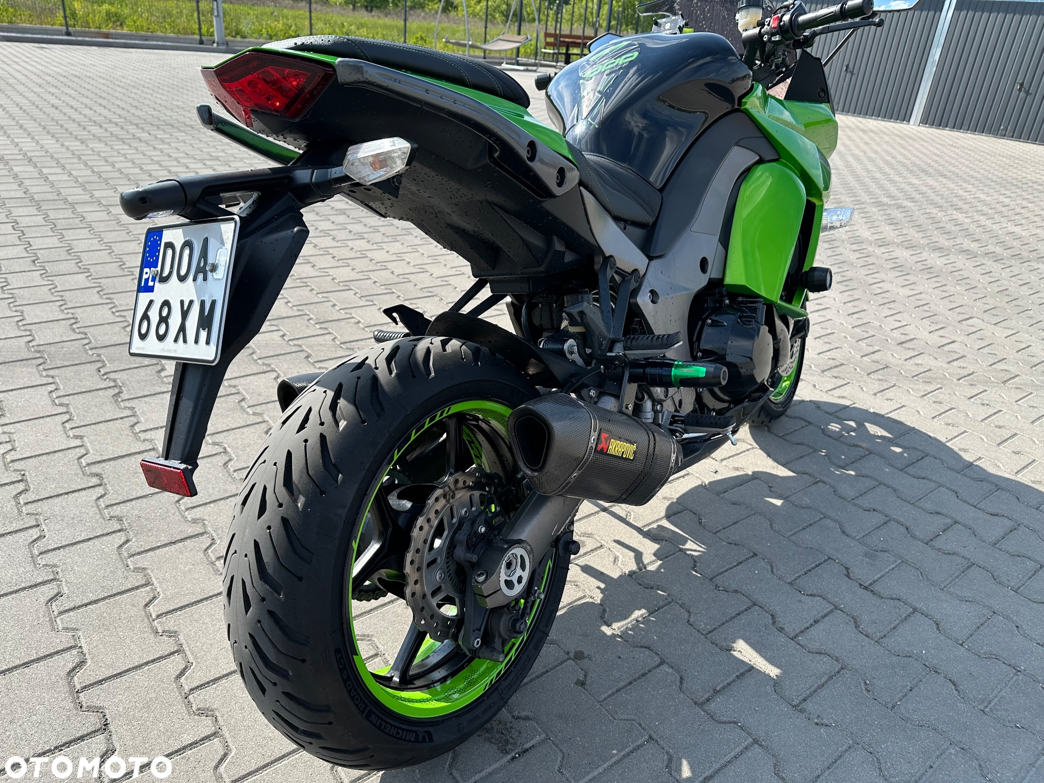 Kawasaki Ninja 1000 SX - 10