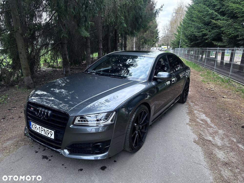 Audi S8 Plus 4.0 TFSI Quattro - 1