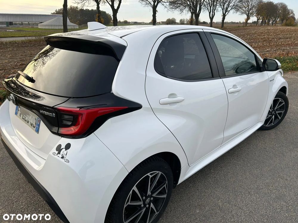 Toyota Yaris Hybrid 1.5 Executive - 5