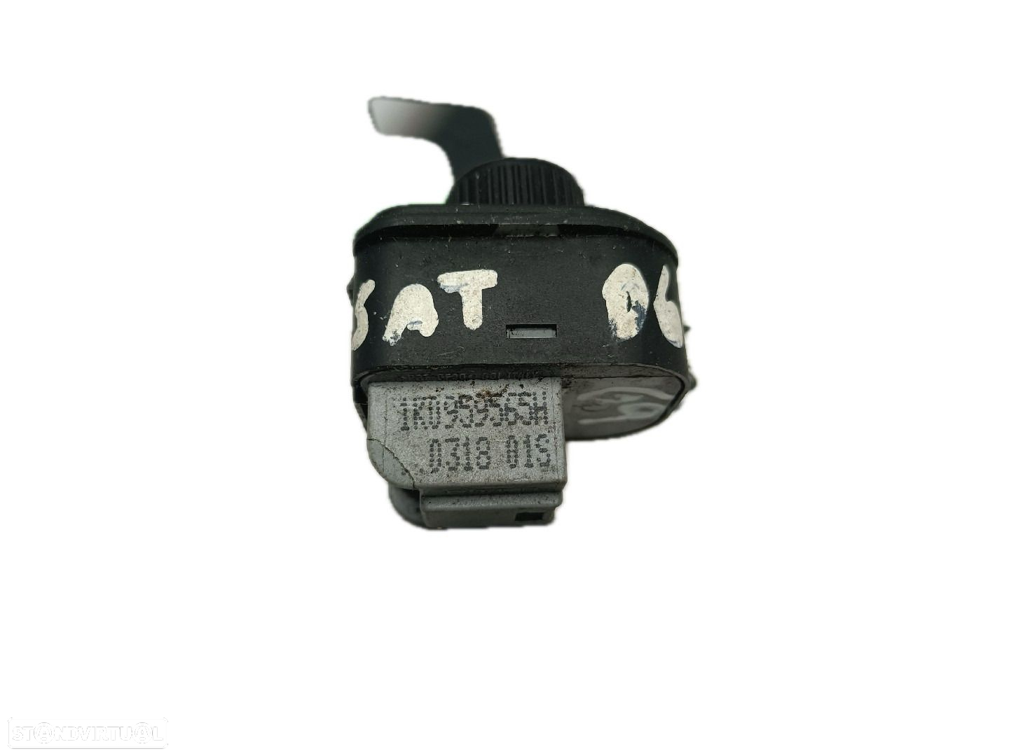 Botão / Comando Regulador De Espelhos Volkswagen Passat (3B2) - 4