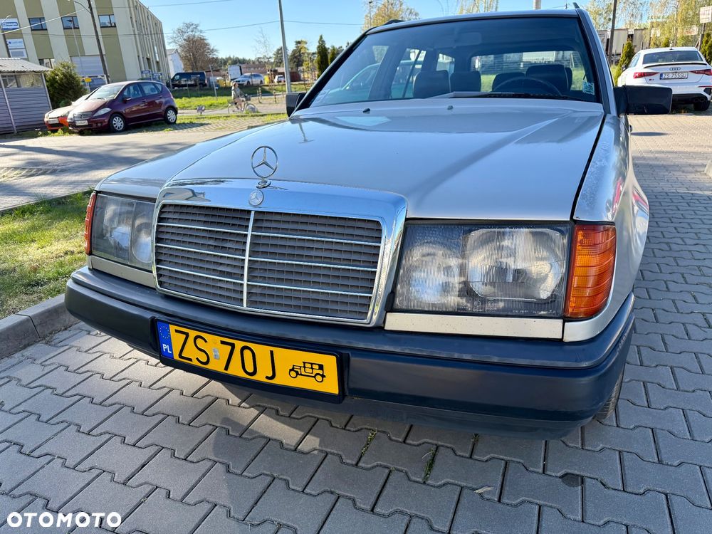 Mercedes-Benz W124 (1984-1993) - 1