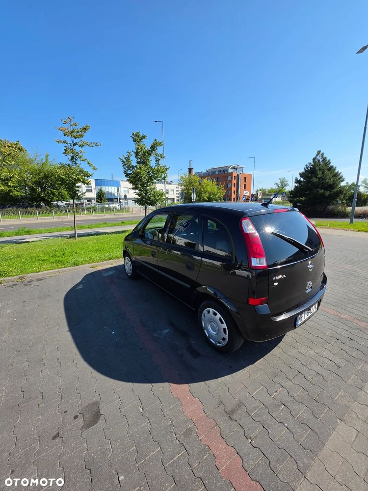 Opel Meriva 1.8 16V Cosmo Easytronic - 4