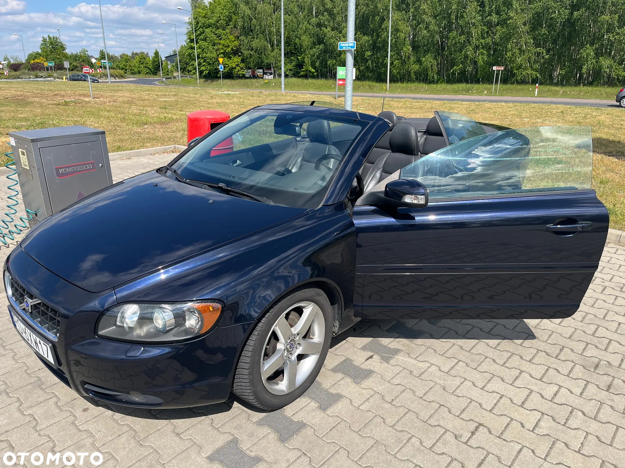 Volvo C70 2.0D Momentum - 1