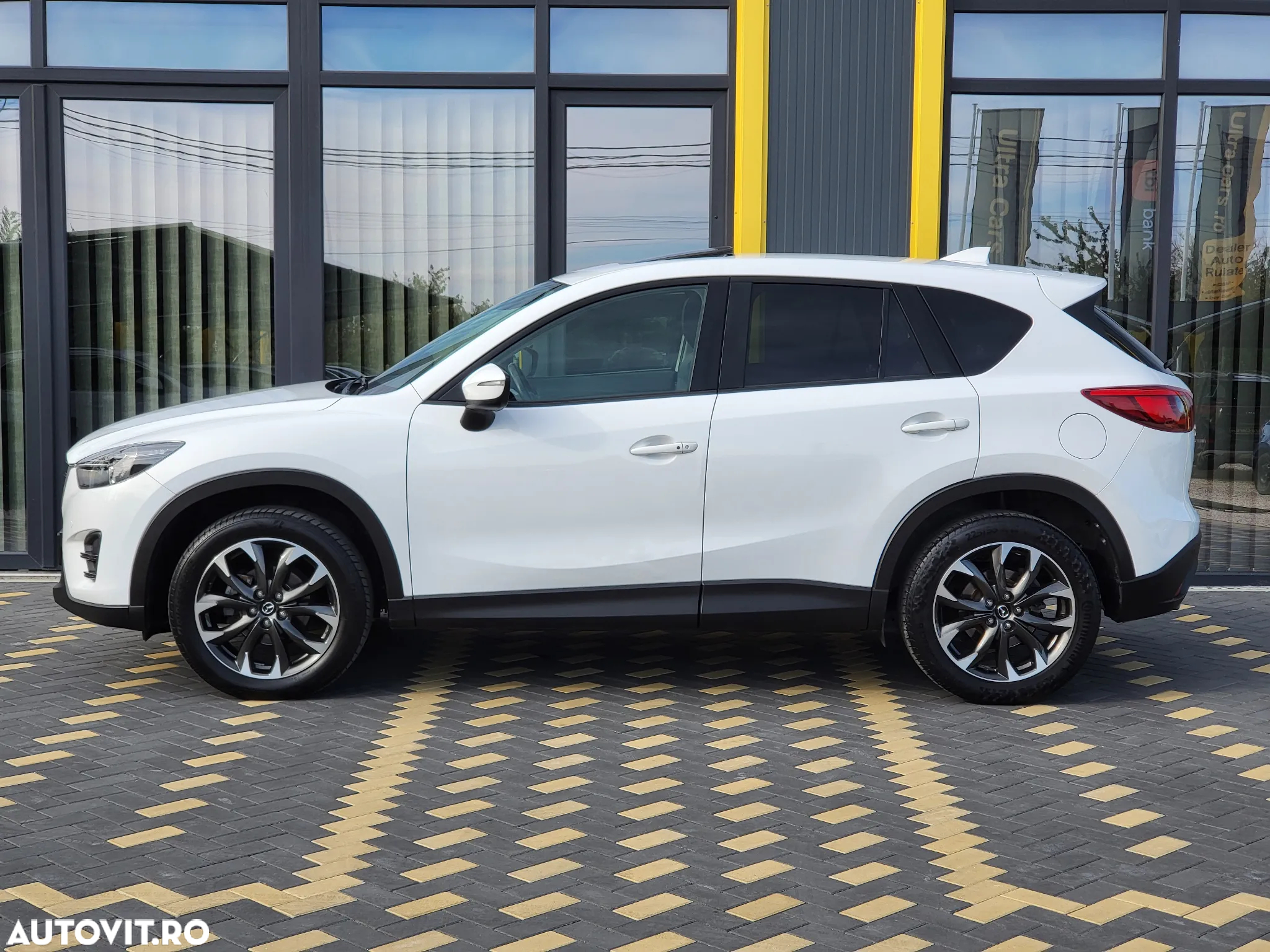 Mazda CX-5 2.2 SKYACTIV-D AWD Aut. Sports-Line - 2