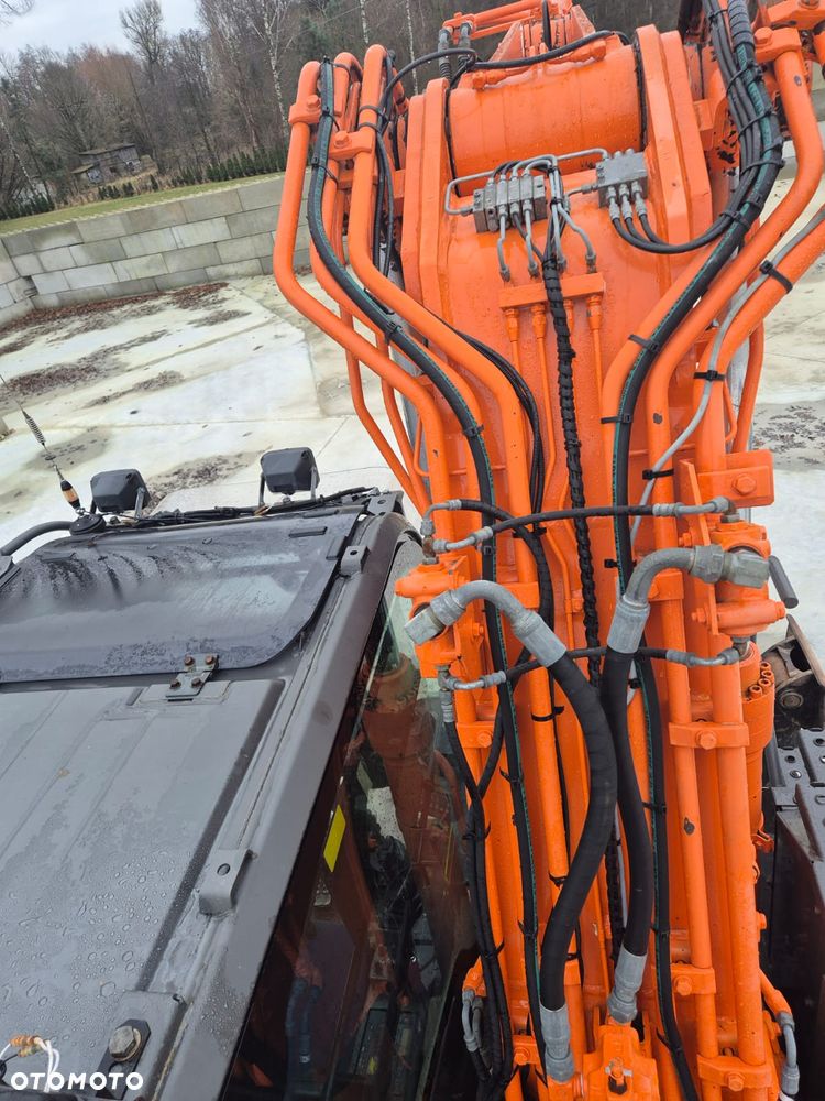 Hitachi ZX190W-3 - 9