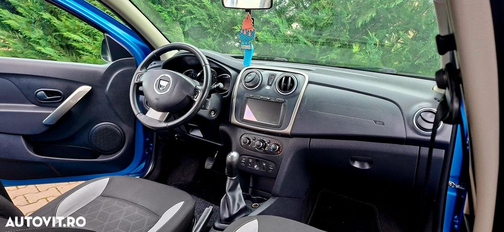 Dacia Sandero Stepway TCe 90 Prestige - 13