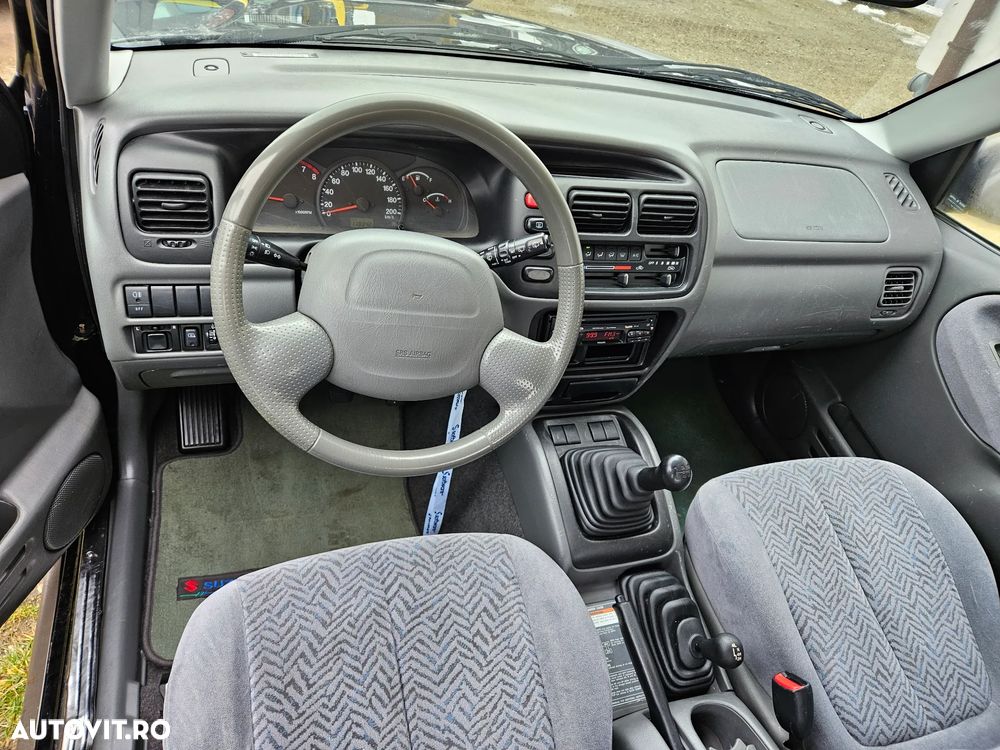 Suzuki Grand Vitara 1.6 Comfort Style - 8