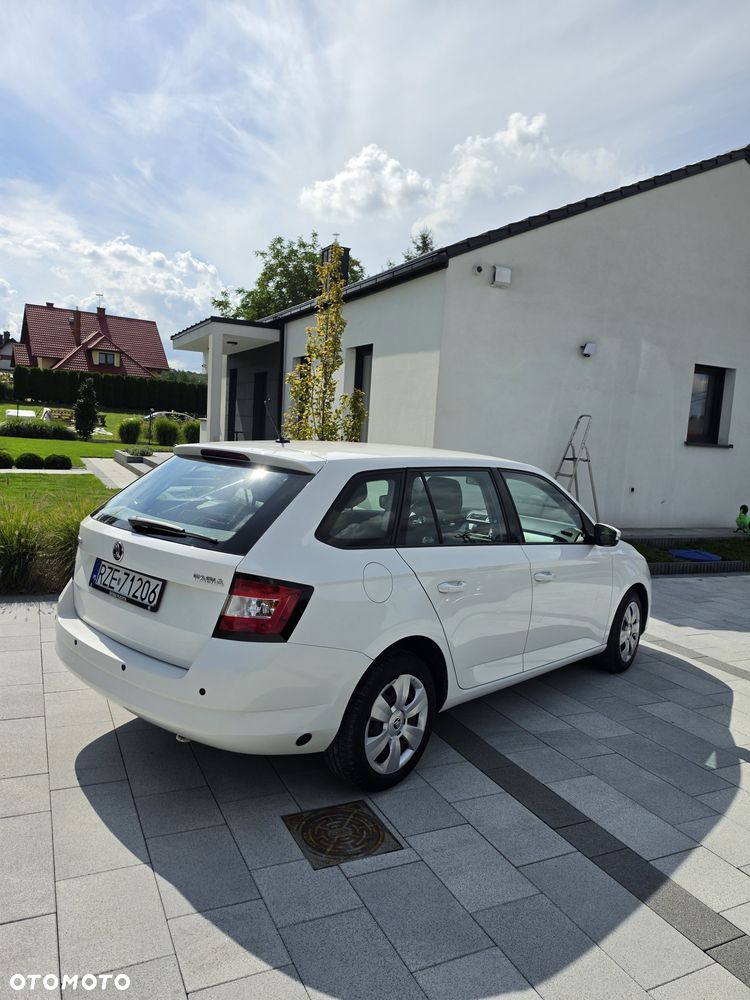 Skoda Fabia - 3