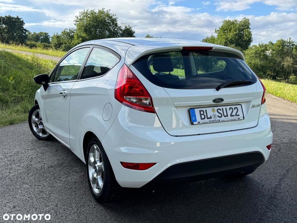 Ford Fiesta - 15