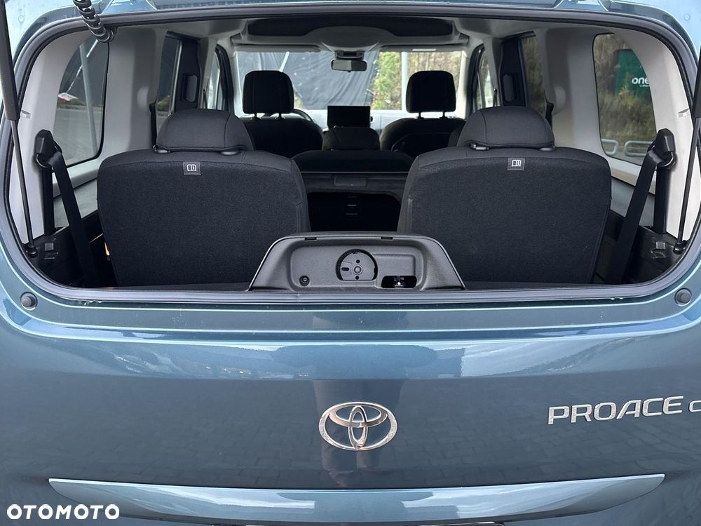 Toyota Proace City Verso Long 1.5 D-4D Family - 18