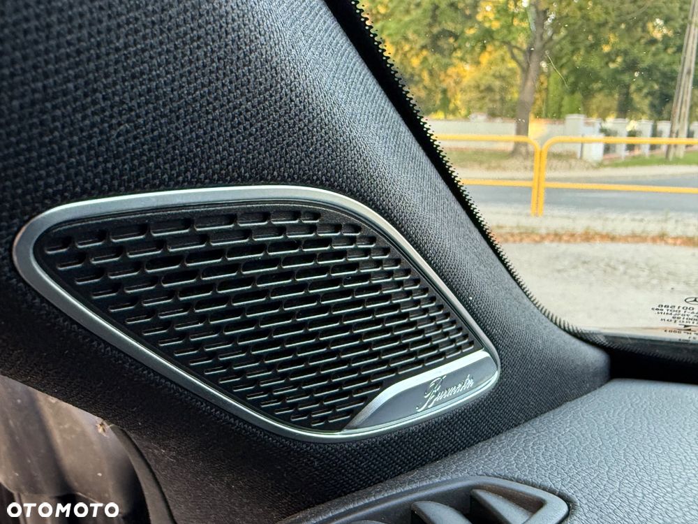 Mercedes-Benz CLA 250 4-Matic AMG Line 7G-DCT - 15