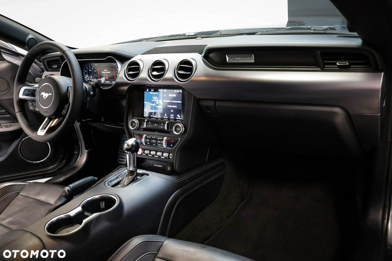 Ford Mustang 5.0 V8 GT - 21