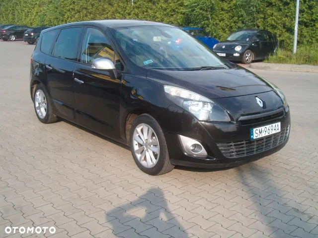 Renault Scenic - 2